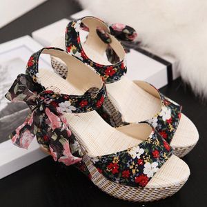 Vrouwen Zomer Wig Sandalen Vrouwelijke Bloemen Strik Platform Bohemen Hoge Hak Sandalen Enkelband Open Teen Dames Schoenen