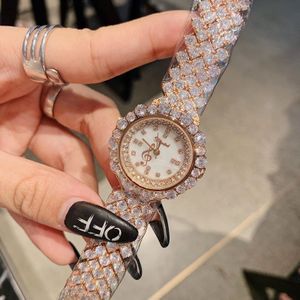 Stralende Vol Diamanten Sieraden Horloges voor Vrouwen Elegante Armband Horloge Party Dress polshorloge Quartz Shell Analoge Klokken