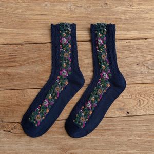 5 Pairs Vintage Folk Stijl Bloem Dames Sokken Vrouwen Japanse Harajuku Stijl Kawaii Vrouw Sokken Katoen Voor Herfst Winter B0092
