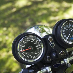 60mm Universal Turbo Boost Gauge For 12V Turbo Petrol Vehicles High Sensitivity
