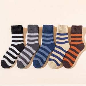 5Pairs/Mannen Sokken Super Dikke Winter Warme Wollen Sokken Te Weerstaan Koude Gestreepte Badstof Warme Sokken Super dikke Medium Buis Wol Sokken