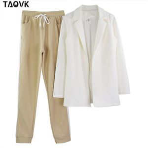 TAOVK vrouwen Suits Turn-down Kraag Jas Wit Gestreepte Broek twee Stukken Set Pant Suits vrouw sport kostuums Vrouwelijke kleding