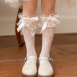 Kousen Voor Meisjes Zomer Leuke Lace Voorraden Wit Lolita Stijl Dunne Midden Kousen 12 Jaar Kinderen Panty Casual Visnet Sokken