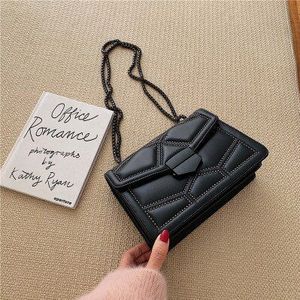 Pu Lederen Ketting Crossbody Voor Vrouwen Kleine Schoudertas Messenger Bags Vrouwelijke Eenvoudige Flappen Luxe Reizen Handtassen