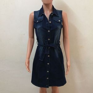 Aankomst Beste Casual Stijl Vrouwen Denim Jurk Turn-down Kraag Mouwloze Bodycon Knielange Jurken vestidos