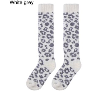 Dames Zachte Pluizige Gezellige Bed Sokken Winter Warm Kerstcadeau Luipaard Print Sokken Lange Kousen Casual Xmas Sokken