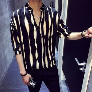 mannen Mode High-end Overhemd Gestreepte Casual Trui Shirt Mouwen Kraag Kraag Dunne Gedeelte Zomer Shirt m-2XL