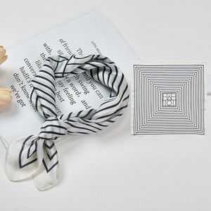Polka Dot Kleine Zijden Sjaal Vrouwen Smalle Strip Halsdoek Koreaanse Alle-Match Mode Decoratieve Tas Riem