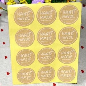 120Pcs &quot;Hand Made&quot; Voedsel Tags Etiketten Zelfklevende Stickers Kraft Labels Papier Sticker Handgemaakte Kerst Cake Decoratie