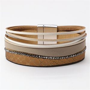 Rode Luipaard Magneet Dier Trendy Polsband Brede Slang Lederen Armbanden Vrouwen Mode Meisje Armband Vrouwelijke Sieraden