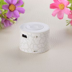 6 kleur Mini MP3 Speaker Oplaadbare Ondersteuning Oortelefoon Hoofdtelefoon TF Card Crack Muziekspeler Geen Bluetooth