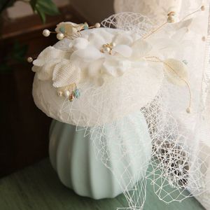 Mooie Zwarte Witte Sluier Hoed Birdcage Bridal Flower Veren Tovenaar Bruid Bruiloft Hoeden Gezicht Veils