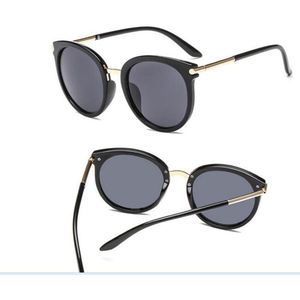 Mode Zonnebril Vrouwen Rijden Spiegels Vintage voor Vrouwen Reflecterende Platte Lens Zonnebril Vrouwelijke Oculos Auto Accessoires