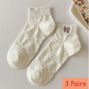 3 Pairs Vrouwen Katoenen Geborduurde Cartoon Liefde Dier Sokken Wit Casual Lente Zomer Dunne Katoenen Student Korte Sokken Eu 35-40