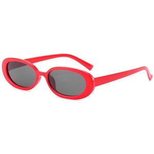 Europese en Amerikaanse mode hipster koe kleur kleine doos zonnebril ovale spotted bril vrouwen