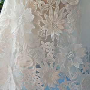 GLace 1Y/lot off white 3D bloem melk zijde kant mesh naaien stof voor trouwjurk rok doek accessoires TX1381