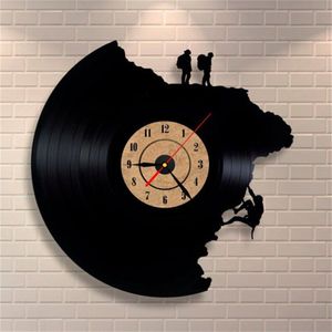 Grote Decoratieve Wandklokken Vinyl Record Klok Klimmen Vorm 3D Acryl Art Horloge Antieke Stijl Quartz Klok Mechanisme Naald
