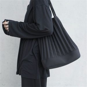 Vrouwen Handtassen Handleiding Plooien Canvas Tote Boodschappentas Beknopte Japan Stijl Zwart Donker Meisje Streetwear Hoge