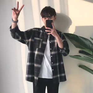 Mannen Hip Hop Plaid Shirts Man Koreaanse Streetwear Wit Overhemd Mannelijke Losse Vintage Oversized Shirt Kleding