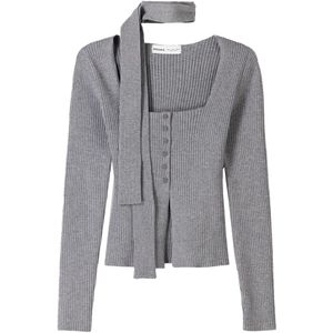 Strickjacke mit Schal