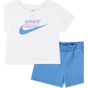 T-Shirt und Shorts Set