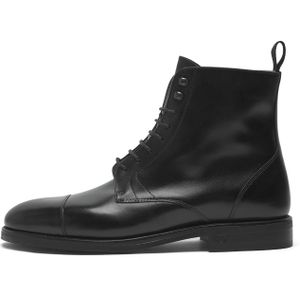 Schnürboots 'Winston'