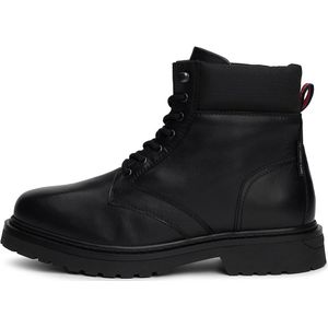 Schnürboots