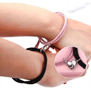 Koppel armband | Valentijn | Zwart | Roze | Liefdes Cadeau | Romantisch | Cadeau voor je vrouw of vriendin | Mannen Cadeautjes | magneten | liefdes armband | hartje | hartjes armband | Valentijn | Valentijnscadeau