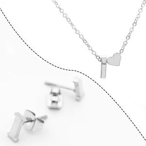 Initiaal Ketting & Oorbellen set met Letter I Zilverkleurig - Met letter & Hartje! - Naam Ketting Cadeau - Roestvrij Stalen Ketting op Kaartje - Pax Amare