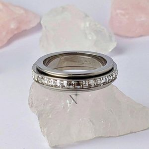 Luminora Elevate Ring Zilver - Fidget Ring Diamanten - Anxiety Ring - Stress Ring - Anti Stress Ring - Spinner Ring - Spinning Ring - Draai Ring - Maat 62.5 | ⌀ 19.9 - Wellness Sieraden