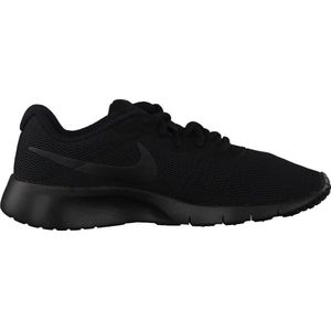 Nike Tanjun Bg Jongens Sneakers - Black/Black - Maat 5.5Y
