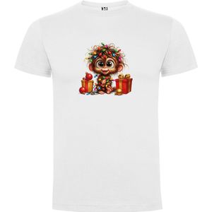 Wit T-Shirt met “Kleurrijke Leuk Kerst Aapje met Kerstlampjes in de war en Kado's / Vrolijk Kerstfeest “ Print Full Color Maat 3XL