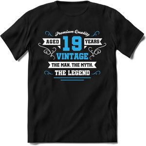 19 Jaar Legend - Feest kado T-Shirt Heren / Dames - Wit / Blauw - Perfect Verjaardag Cadeau Shirt - grappige Spreuken, Zinnen en Teksten. Maat XXL