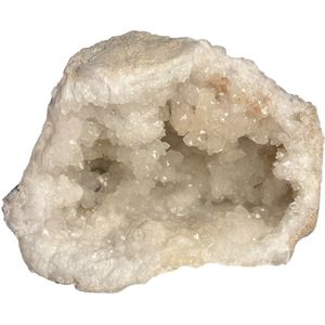Grote bergkristal geode uit Marokko - 2,4 kg - individueel gefotografeerd