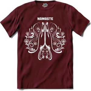 Namaste | Relax - Yoga - Yoga mat - T-Shirt - Unisex - Burgundy - Maat M