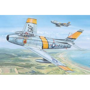 1:18 HobbyBoss 81808 F-68F-30 Sabre Plastic Modelbouwpakket