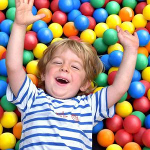 Yolo-deals - Babyballen voor ballenbak - kleurenmix van 5 kleuren - set van 300 ballen