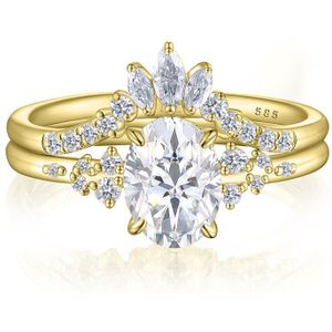 Ethereal Elegance Set - 18k Geelgouden Ovaline & Serenella Moissanite Bruidsset Met Marquise Accenten - 0.5 karaat