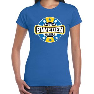 Have fear Sweden is here t-shirt met sterren embleem in de kleuren van de Zweedse vlag - blauw - dames - Zweden supporter / Zweeds elftal fan shirt / EK / WK / kleding XS