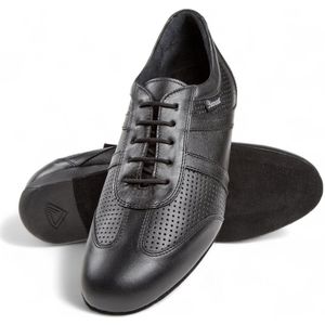 Stijlvolle latin danssneaker heren - Diamant 133 - 225 - 042 - Brede Pasvorm - Geperforeerd Leer - 2,5cm hak - Ballroomsneaker - Suede zool - Voor bredere voeten - Latin, Ballroom, Tango, Salsa, Kizomba, Bachata - Diamant - Zwart - 38.5