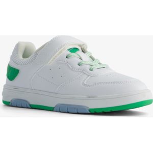 Blue Box jongens sneakers wit met smiley - Maat 33 - Uitneembare zool