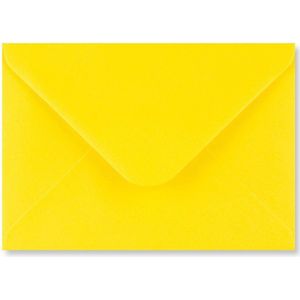 Gele C7 enveloppen 8,2 x 11,3 cm 100 stuks