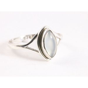 Fijne zilveren ring met rozenkwarts - maat 15.5