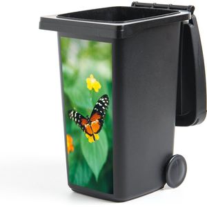 Container sticker Vlinder op bloem - 38x80 cm - Kliko sticker