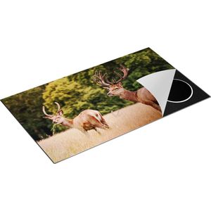 Chefcare Inductie Beschermer Twee Etende Herten in de Weide - 89,6x51,6 cm - Afdekplaat Inductie - Kookplaat Beschermer - Inductie Mat