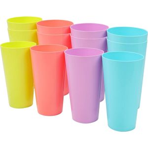 Belle Vous Gekleurde Plastic Bekers (12 Pak) – 600ml – Herbruikbare Drinkbekers in 4 Kleuren – Hard Plastic Drinkwaren Voor Feesten, Camping, BBQ’s, Picknicks & Strand – Vaatwasser Veilig en BPA Vrij