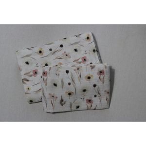 Baby ledikant lakenset-lief bloemetje-afm:100x150-60x40-handgemaakt-(Sweet baby Bedstraw)