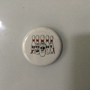 Bowling Bowling gift 'Koelkast magneet met print van  gehavende bowling pins' wit rond 3 cm