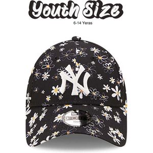 New York Yankees Youth All Over Print Daisy Black 9FORTY Adjustable Cap
