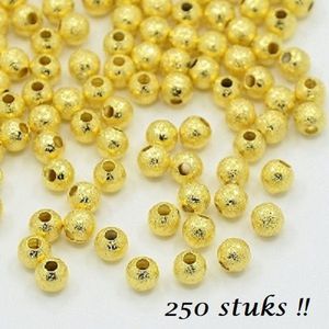 Metalen spacer kralen, stardust goud, 4mm, rijggat 1mm. Per 250 stuks